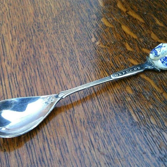 Dutch Spoon Porcelain Clogs Collectable Silver Sugar Tea Blue White Windmill Jam - Picture 3 of 16